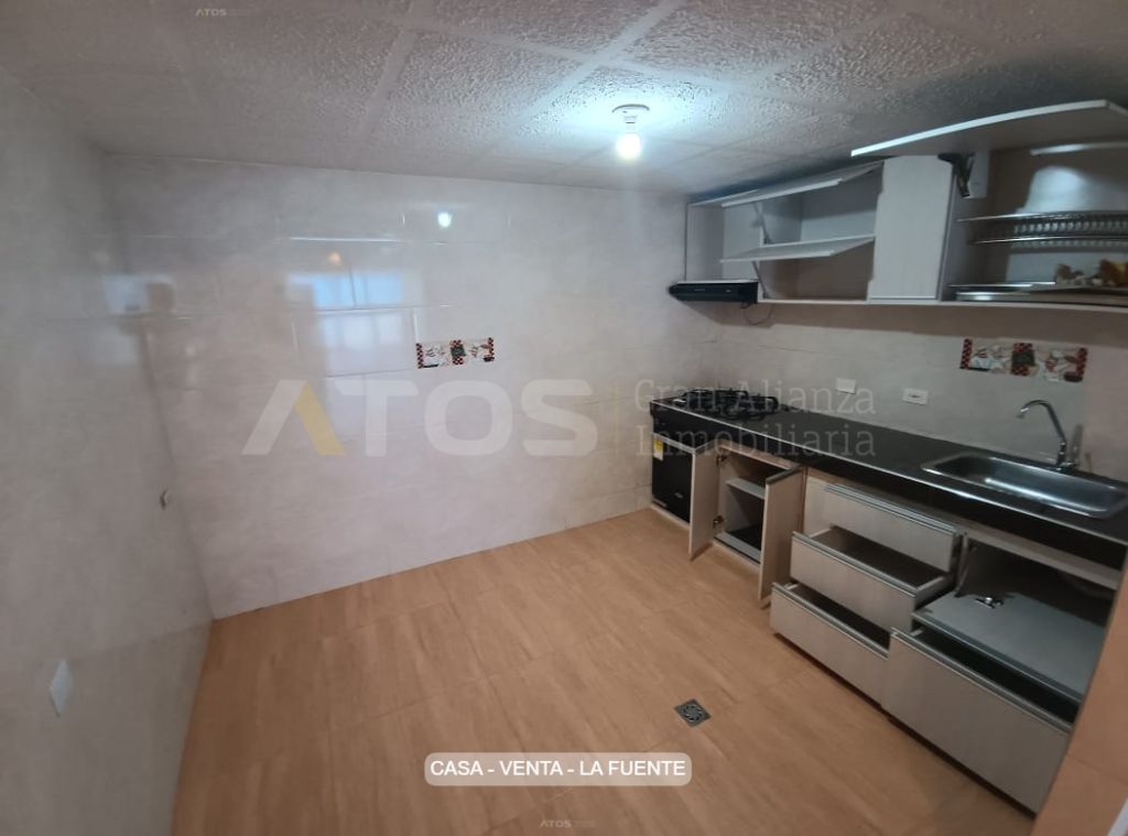 Casa en venta Boyacá Tunja La Fuente 110 m2 Habitaciones 3 Baños 3 Garajes 1 Precio $230000000