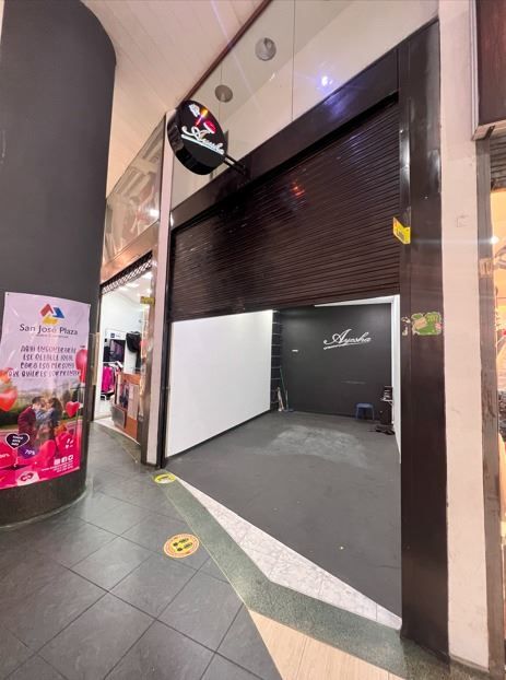 Local en venta Cundinamarca Bogotá La Pepita 17 m2 Habitaciones 0 Baños 0 Garajes 0 Precio $360000000