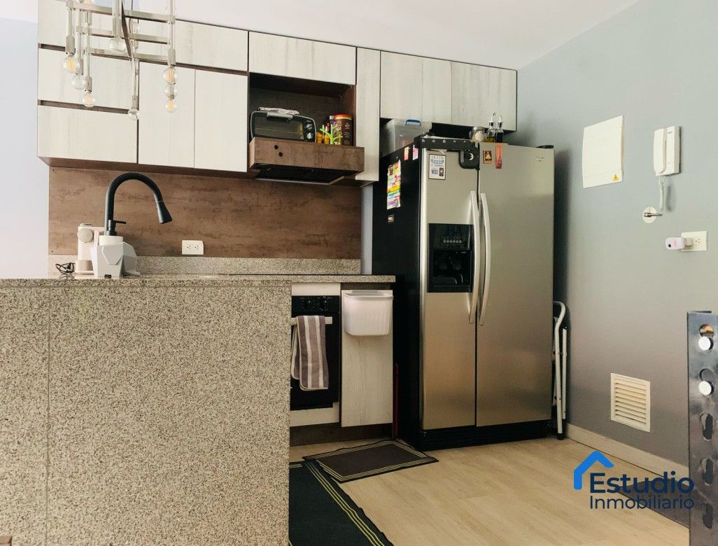 Apartaestudio en venta Antioquia Medellín Loma De Los Bernal 57 m2 Habitaciones 1 Baños 1 Garajes 1 Precio $360000000