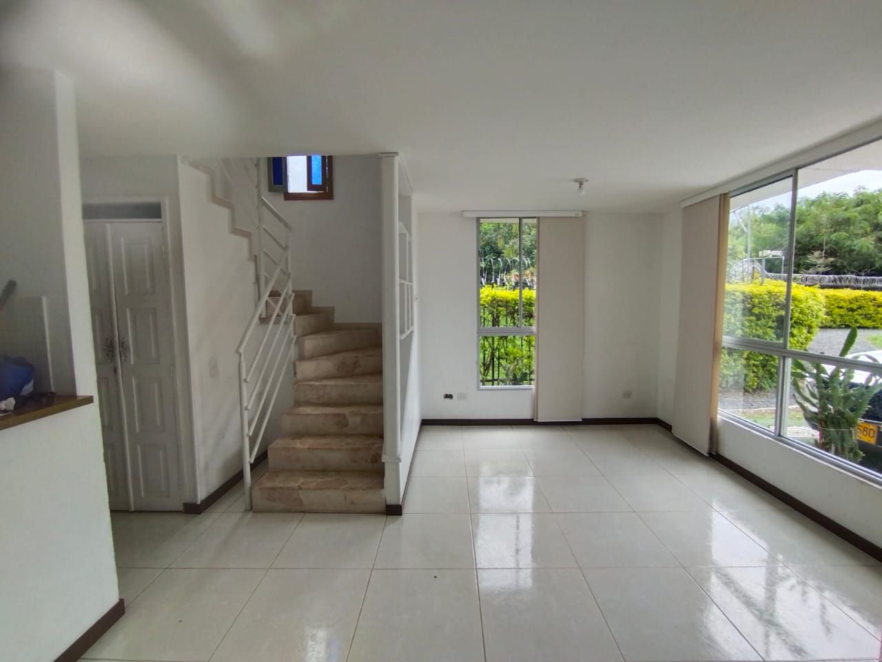 Casa en arriendo Risaralda Dosquebradas La Macarena 100 m2 Habitaciones 3 Baños 3 Garajes 2 Precio $2850000