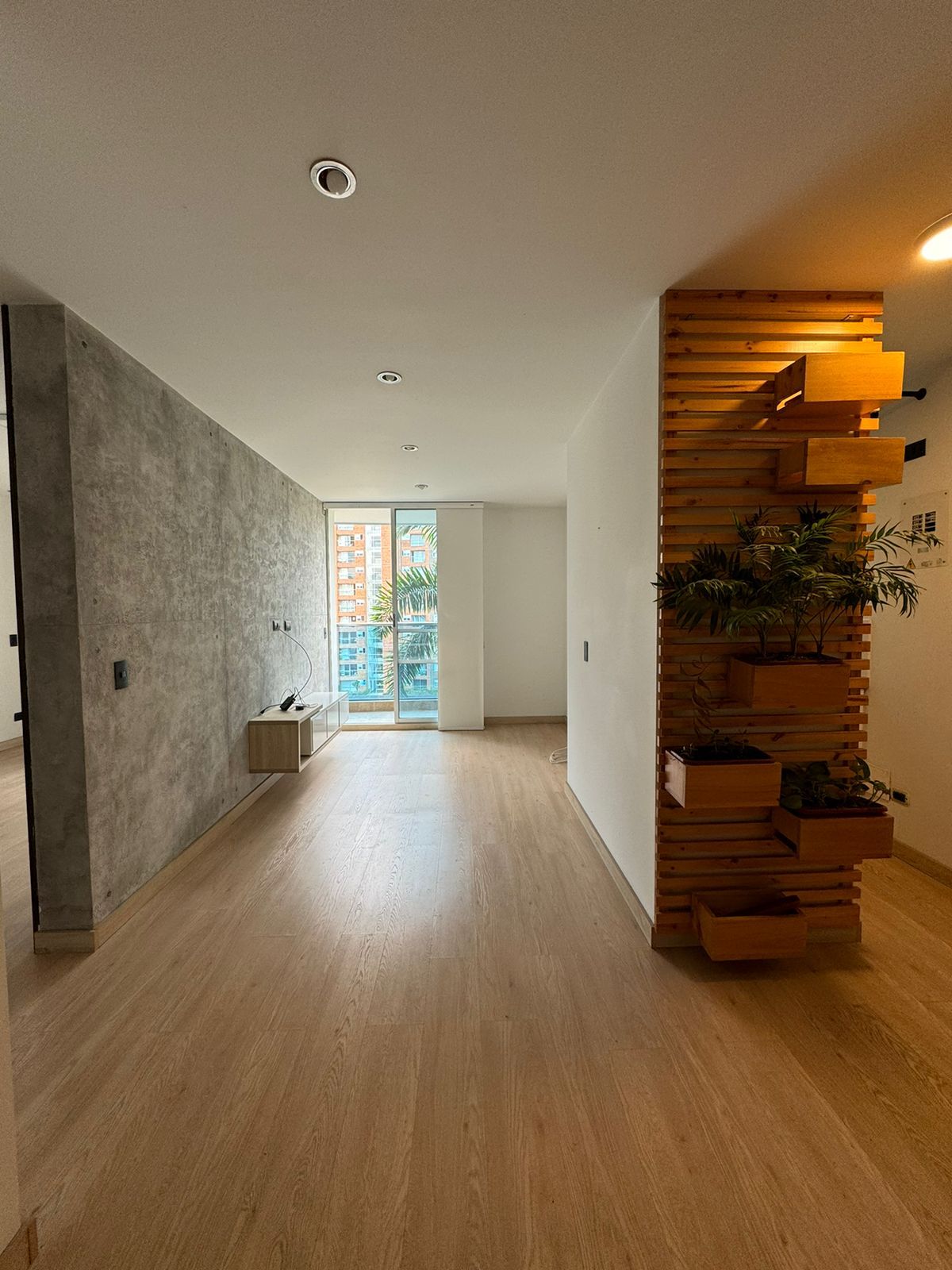 Apartaestudio en arriendo Risaralda Pereira Pinares De San Martin 50 m2 Habitaciones 1 Baños 2 Garajes 1 Precio $2100000