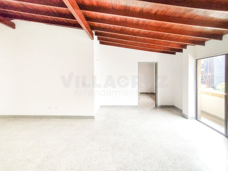 Apartamento en arriendo Antioquia Medellín Florida Nueva 175 m2 Habitaciones 5 Baños 3 Garajes 0 Precio $3500000