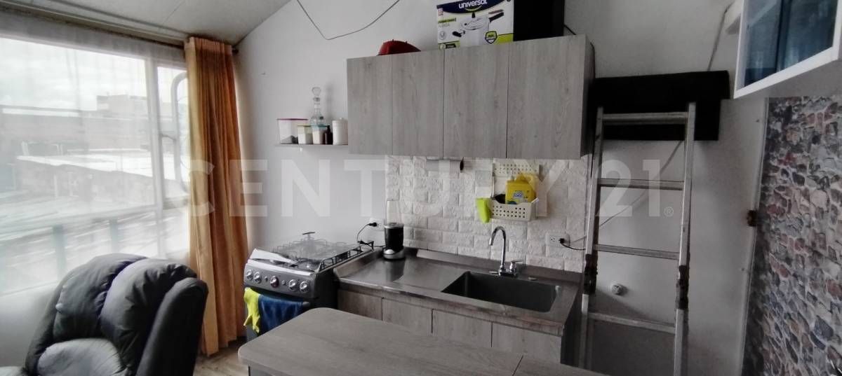 Casa en venta Cundinamarca Bogotá Centro Engativa 247 m2 Habitaciones 9 Baños 6 Garajes 1 Precio $730000000