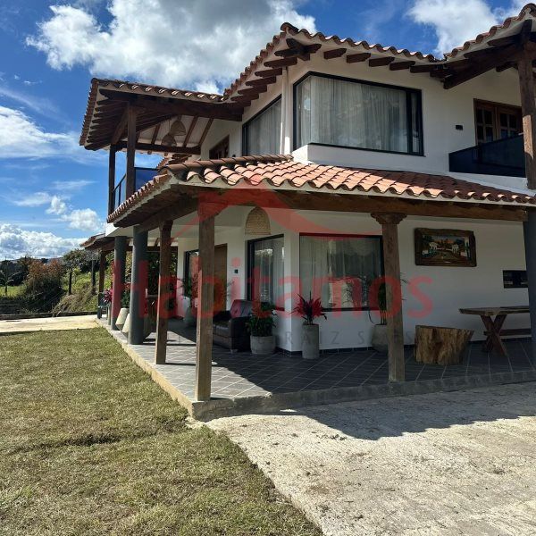 Casa en arriendo Antioquia El Carmen De Viboral El Carmen De Viboral 1200 m2 Habitaciones 5 Baños 3 Garajes 2 Precio $7000000
