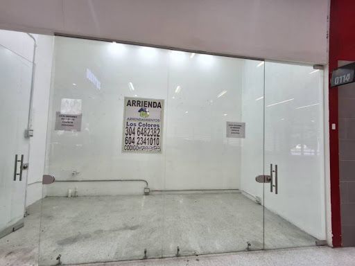 Local en arriendo Antioquia Medellín Jesus Nazareno 13 m2 Habitaciones 0 Baños 0 Garajes 0 Precio $2975000