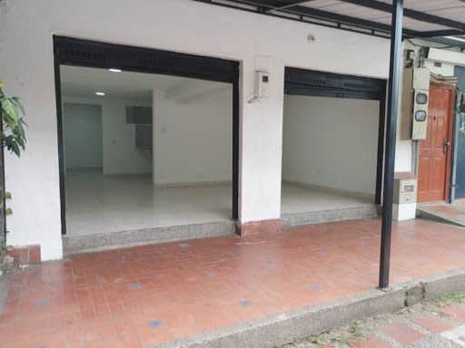 Local en arriendo Antioquia Medellín Santa Fe 55 m2 Habitaciones 0 Baños 1 Garajes 0 Precio $2400000
