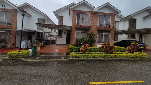 Casa en venta Cundinamarca Fusagasugá Ub Santa Barbara 107 m2 Habitaciones 3 Baños 2 Garajes 1 Precio $574999999