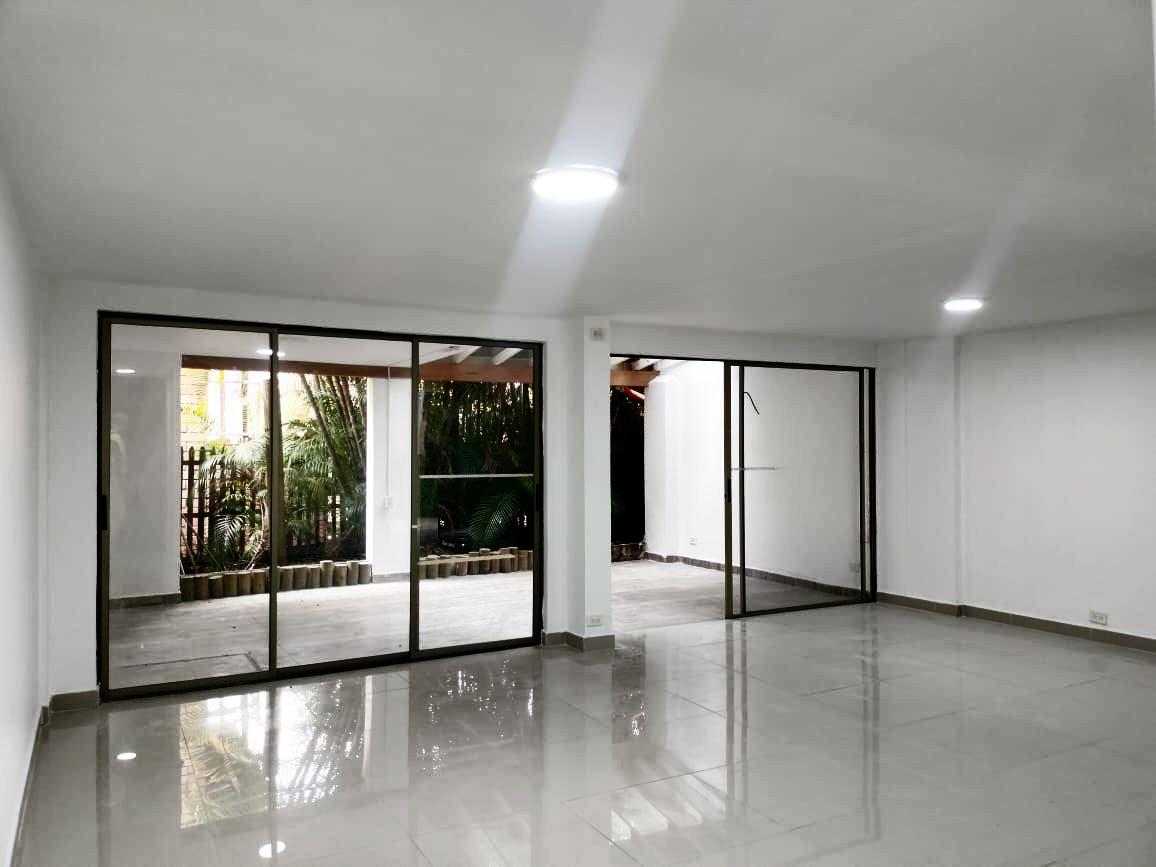 Casa en arriendo Antioquia Medellín La Aguacatala 185 m2 Habitaciones 4 Baños 4 Garajes 2 Precio $8150000