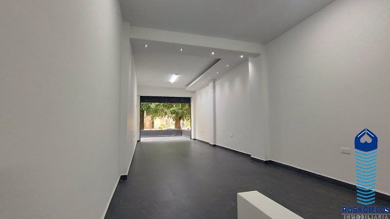 Local en arriendo Antioquia Medellín Las Acacias 40 m2 Habitaciones 0 Baños 1 Garajes 0 Precio $3400000