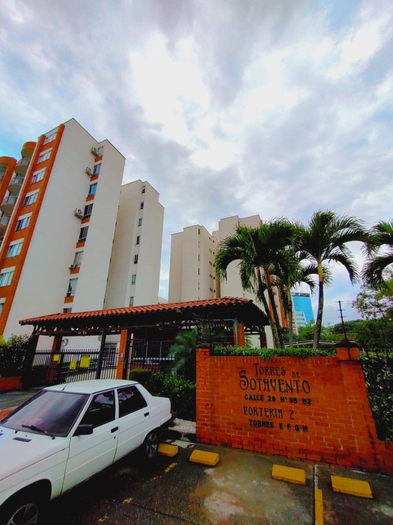 Apartamento en venta Valle Del Cauca Cali Lili 64 m2 Habitaciones 2 Baños 2 Garajes 1 Precio $310000000