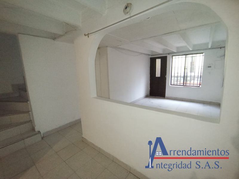 Apartamento en arriendo Antioquia La Estrella San Agustín 70 m2 Habitaciones 4 Baños 2 Garajes 0 Precio $1200000