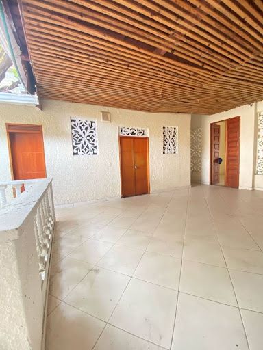 Casa en arriendo Atlántico Barranquilla Abajo 385 m2 Habitaciones 5 Baños 3 Garajes 0 Precio $2800000