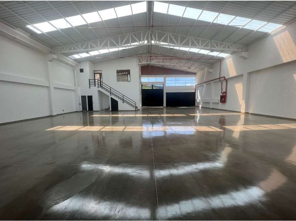 Bodega en arriendo Boyacá Tunja Mezopotamia 560 m2 Habitaciones 0 Baños 3 Garajes 0 Precio $12790905