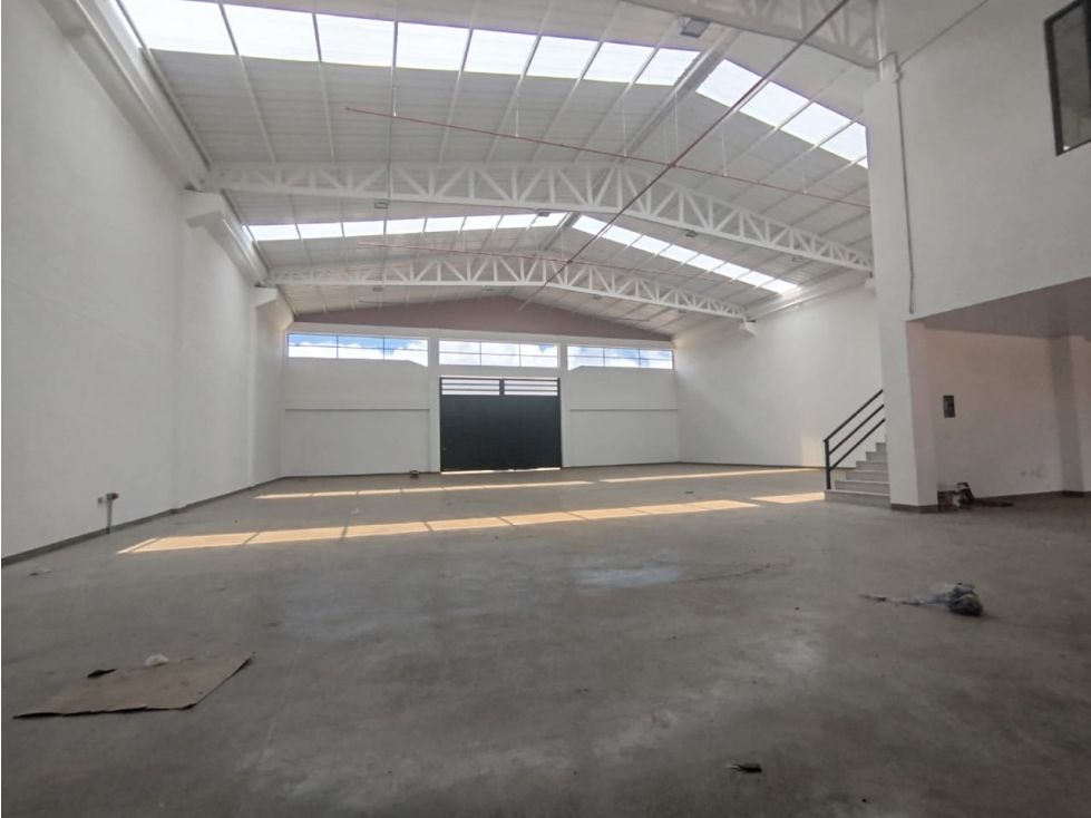 Bodega en arriendo Boyacá Tunja Mezopotamia 1120 m2 Habitaciones 0 Baños 6 Garajes 0 Precio $20814270
