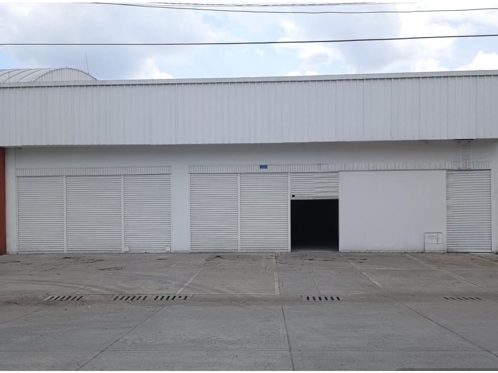 Local en venta Valle Del Cauca Palmira Fray Luis Amigo 400 m2 Habitaciones 0 Baños 1 Garajes 4 Precio $1400000000