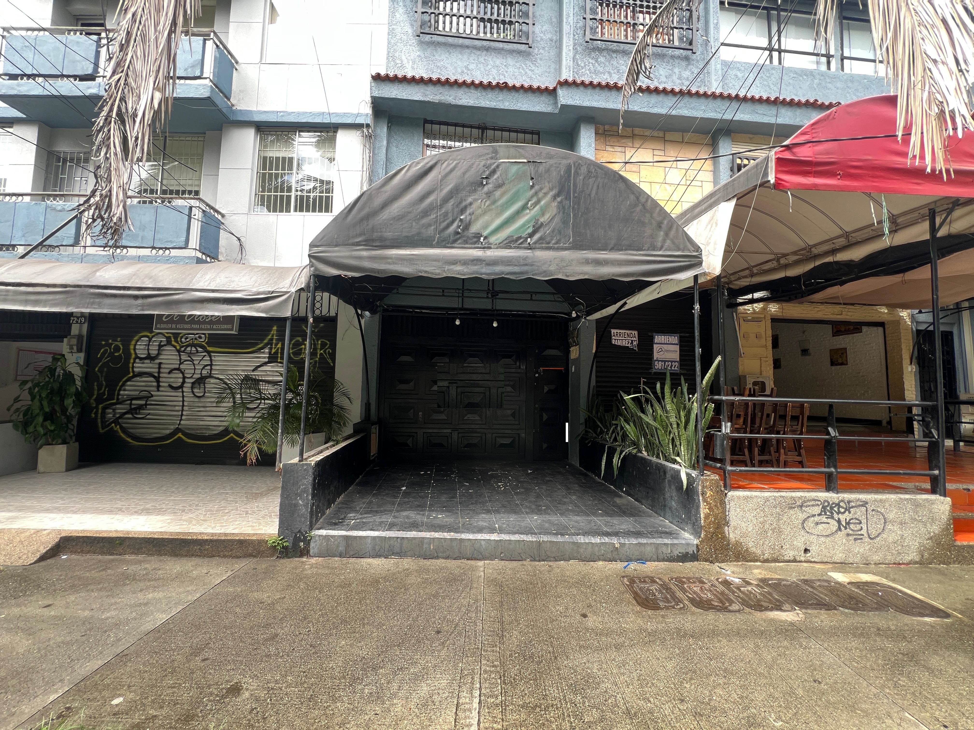 Local en arriendo Antioquia Medellín Laureles 130 m2 Habitaciones 0 Baños 2 Garajes 0 Precio $4300000