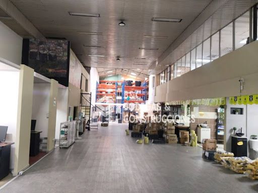 Bodega en arriendo Antioquia Medellín La Candelaria 650 m2 Habitaciones 0 Baños 3 Garajes 0 Precio $30000000