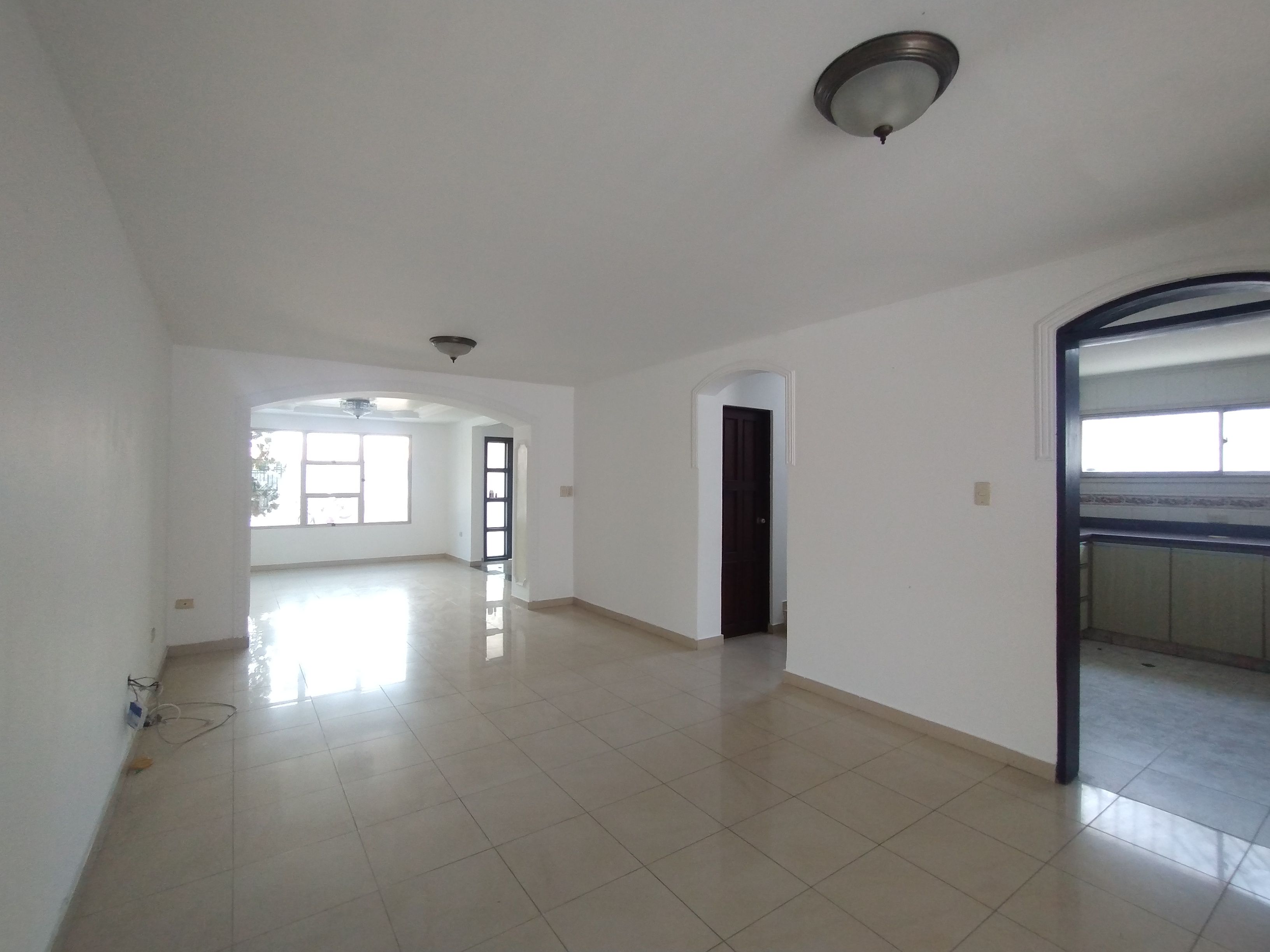 Casa en arriendo o venta Atlántico Barranquilla Villa Celia 193 m2 Habitaciones 3 Baños 4 Garajes 2 Precio venta $960000000 Precio arriendo $4900000