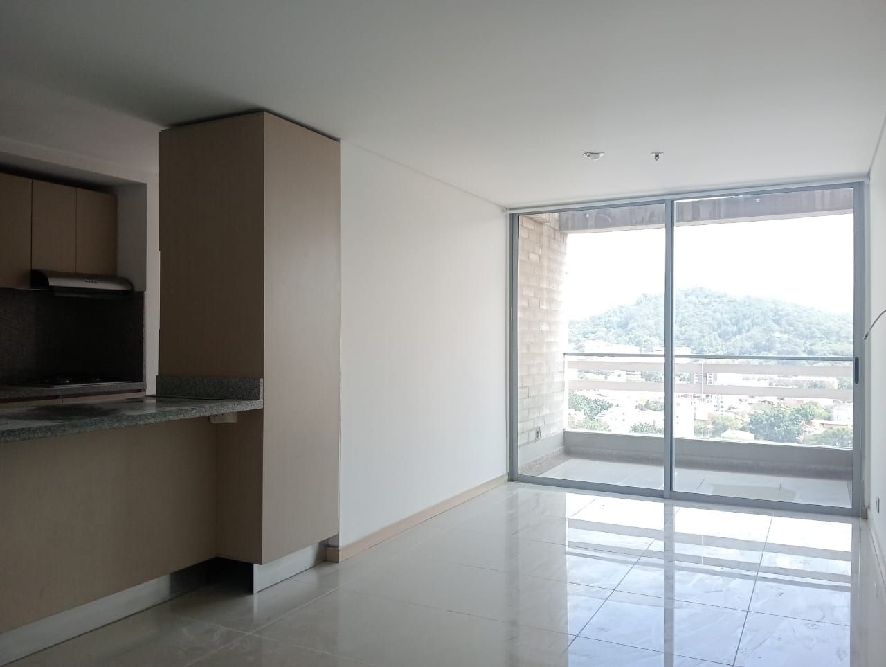 Apartamento en arriendo Antioquia Medellín Suramericana 80 m2 Habitaciones 2 Baños 2 Garajes 1 Precio $2700000