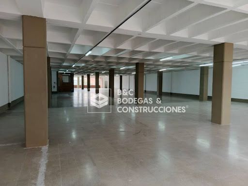 Local en arriendo Antioquia Medellín Shellmar 911 m2 Habitaciones 0 Baños 4 Garajes 4 Precio $23000000