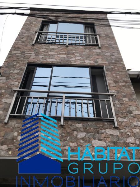 Casa en venta Antioquia Medellín San Bernardo 100 m2 Habitaciones 4 Baños 2 Garajes 0 Precio $470000000