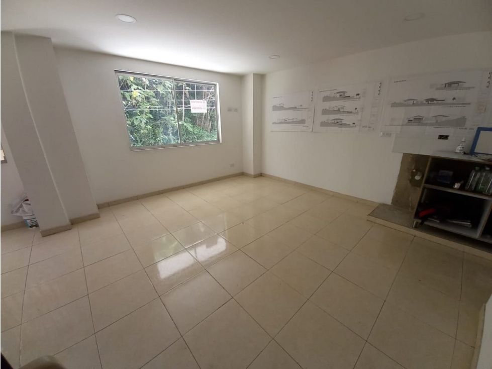 Local en venta Caldas Manizales Los Alcazares 41 m2 Habitaciones 0 Baños 1 Garajes 0 Precio $125000000