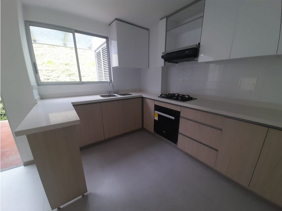 Casa en venta Caldas Villamaría La Florida 105 m2 Habitaciones 3 Baños 3 Garajes 2 Precio $530000000