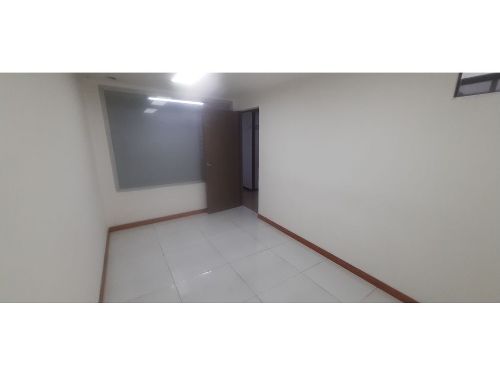 Oficina en venta Caldas Manizales El Centro 40 m2 Habitaciones 0 Baños 1 Garajes 0 Precio $125000000