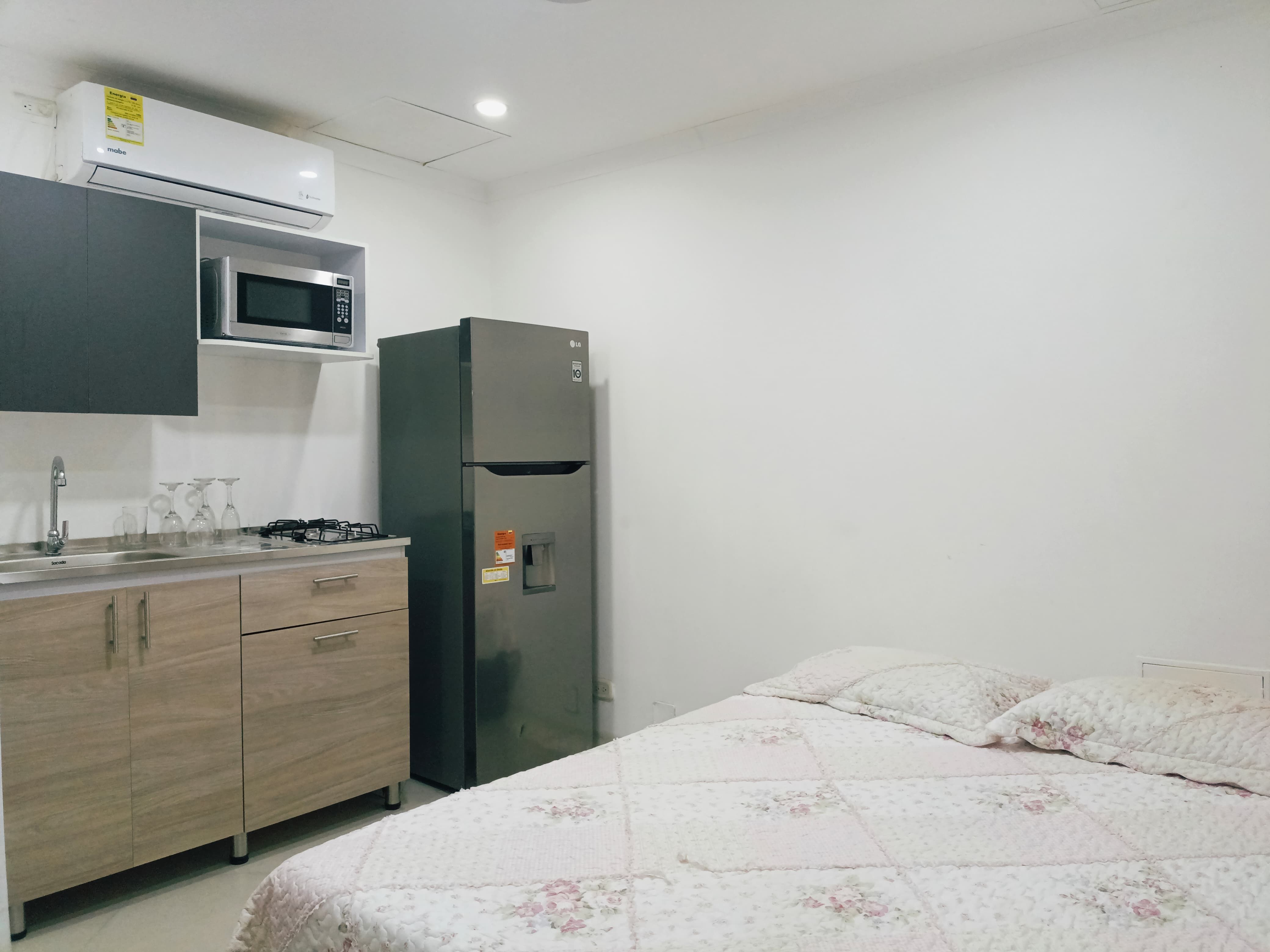Apartamento en arriendo Antioquia Medellín La Palma 30 m2 Habitaciones 1 Baños 1 Garajes 0 Precio $1800000