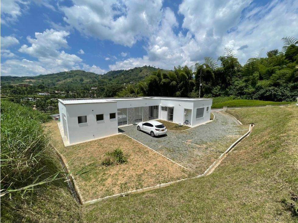 Casa Campestre en venta Caldas Manizales Manizales 274 m2 Habitaciones 3 Baños 5 Garajes 1 Precio $1450000000