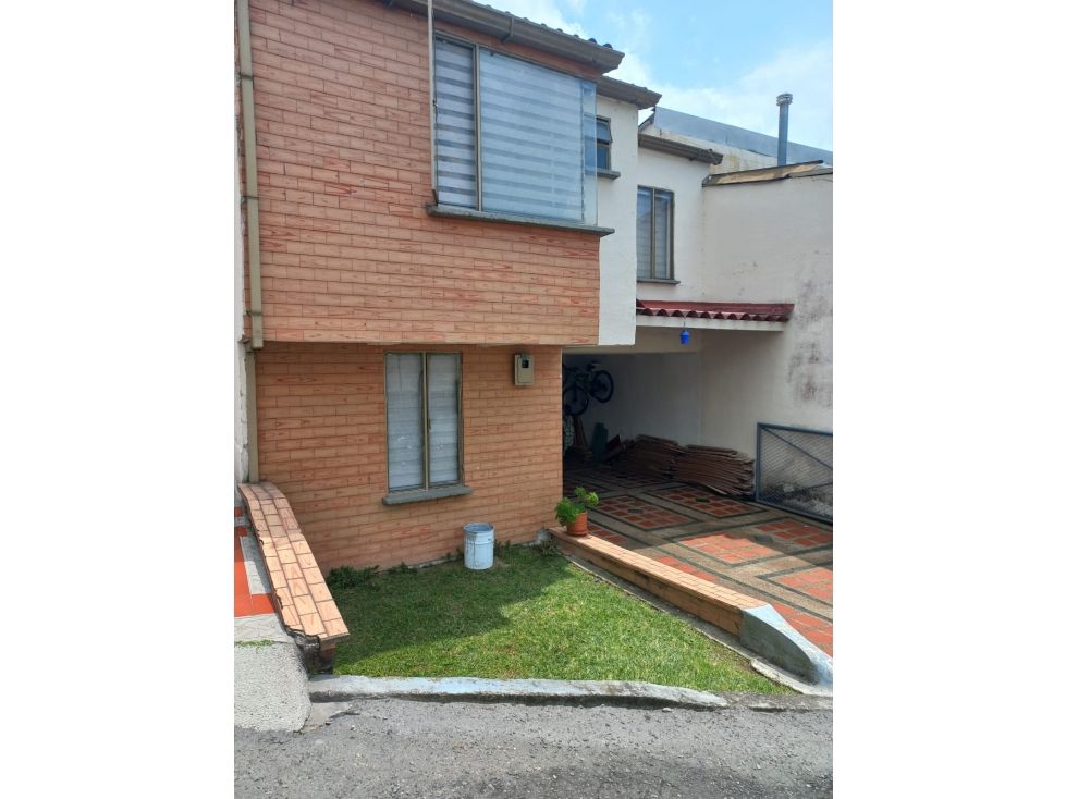 Casa en venta Caldas Manizales La Francia 144 m2 Habitaciones 3 Baños 3 Garajes 2 Precio $460000000