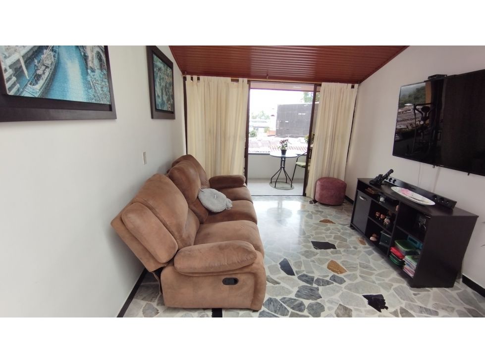 Casa en venta Caldas Manizales Los Alcazares 190 m2 Habitaciones 3 Baños 3 Garajes 1 Precio $620000000