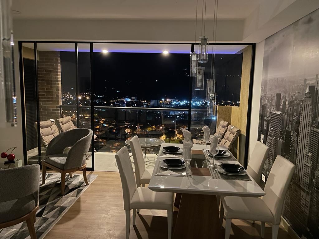 Apartamento en arriendo Risaralda Pereira Los Corales 85 m2 Habitaciones 3 Baños 2 Garajes 2 Precio $3100000