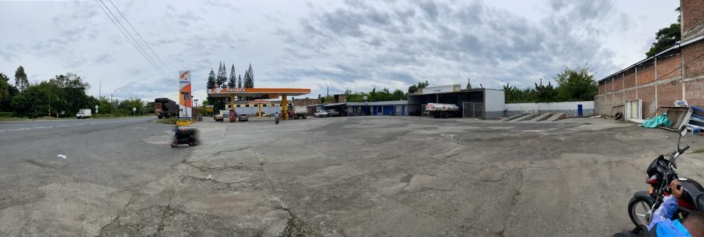 Lote en venta Valle Del Cauca Guacarí Guacarí 3500 m2 Habitaciones 0 Baños 5 Garajes 9 Precio $6300000000