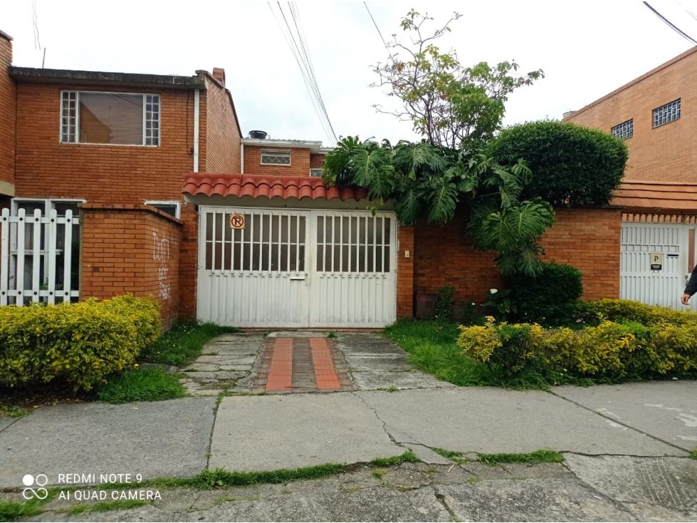 Casa en venta Cundinamarca Bogotá Las Margaritas 280 m2 Habitaciones 3 Baños 3 Garajes 1 Precio $1150000000