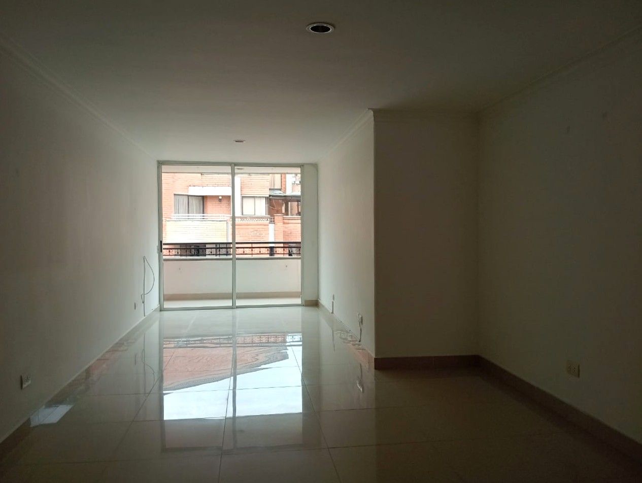 Apartamento en arriendo o venta Antioquia Medellín Laureles 91 m2 Habitaciones 3 Baños 2 Garajes 1 Precio venta $710000000 Precio arriendo $4200000