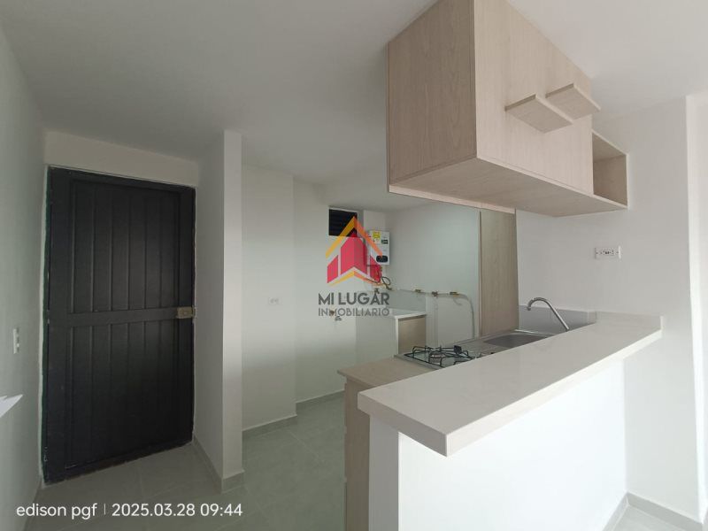 Apartamento en arriendo Antioquia Medellín El Diamante 35 m2 Habitaciones 2 Baños 1 Garajes 0 Precio $1900000
