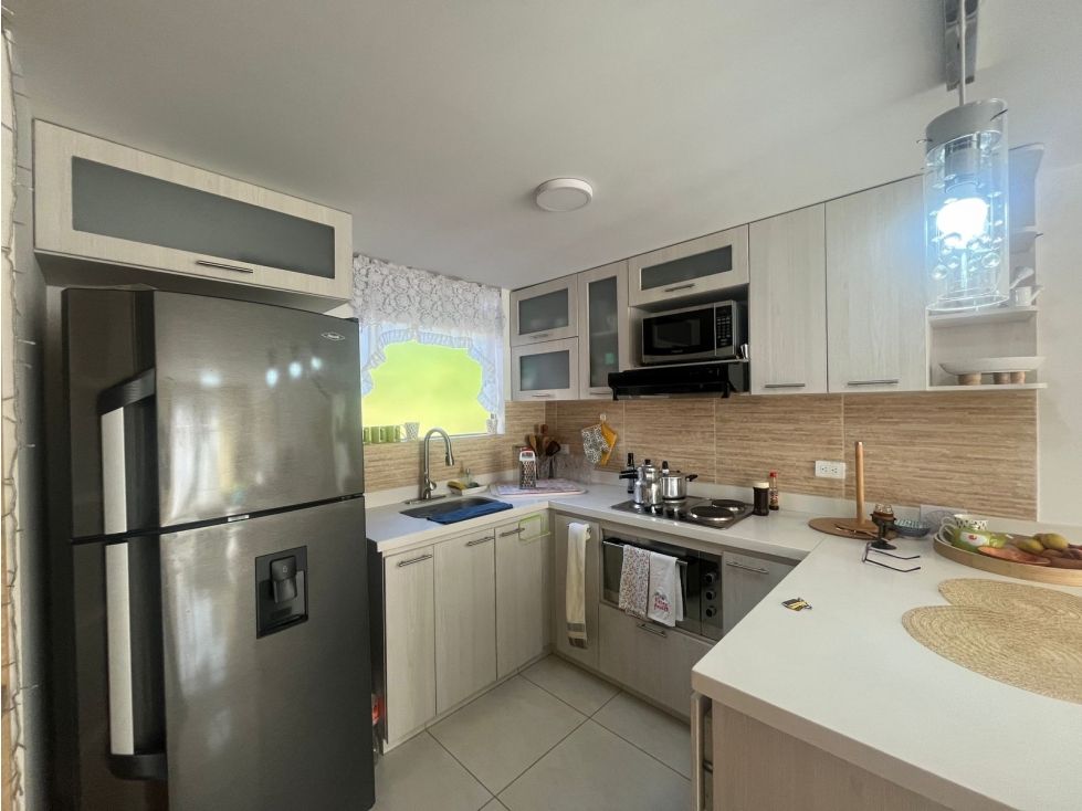 Apartamento en arriendo Antioquia Rionegro El Porvenir 100 m2 Habitaciones 3 Baños 2 Garajes 0 Precio $2500000