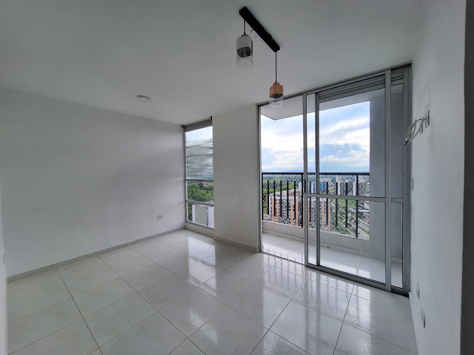 Apartamento en arriendo o venta Risaralda Pereira Batara 59 m2 Habitaciones 3 Baños 2 Garajes 1 Precio venta $260000000 Precio arriendo $1400000