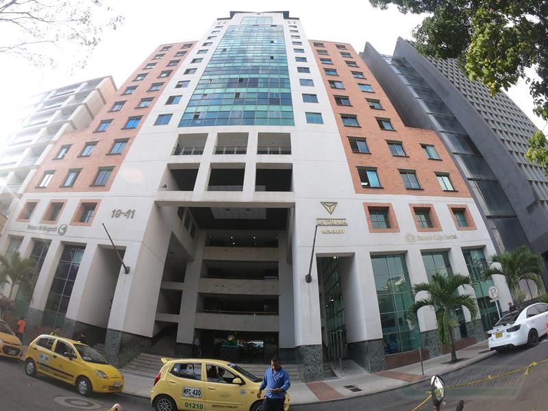 Oficina en venta Santander Bucaramanga Centro 110 m2 Habitaciones 0 Baños 1 Garajes 0 Precio $600000000