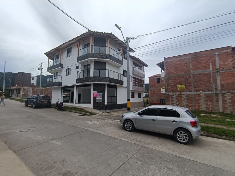 Local en arriendo Antioquia El Carmen De Viboral Santa Ana 72 m2 Habitaciones 0 Baños 1 Garajes 0 Precio $1700000