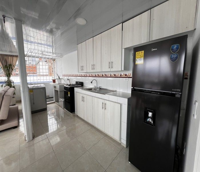 Edificio en venta Valle Del Cauca Cali Los Libertadores 240 m2 Habitaciones 7 Baños 5 Garajes 0 Precio $650000000