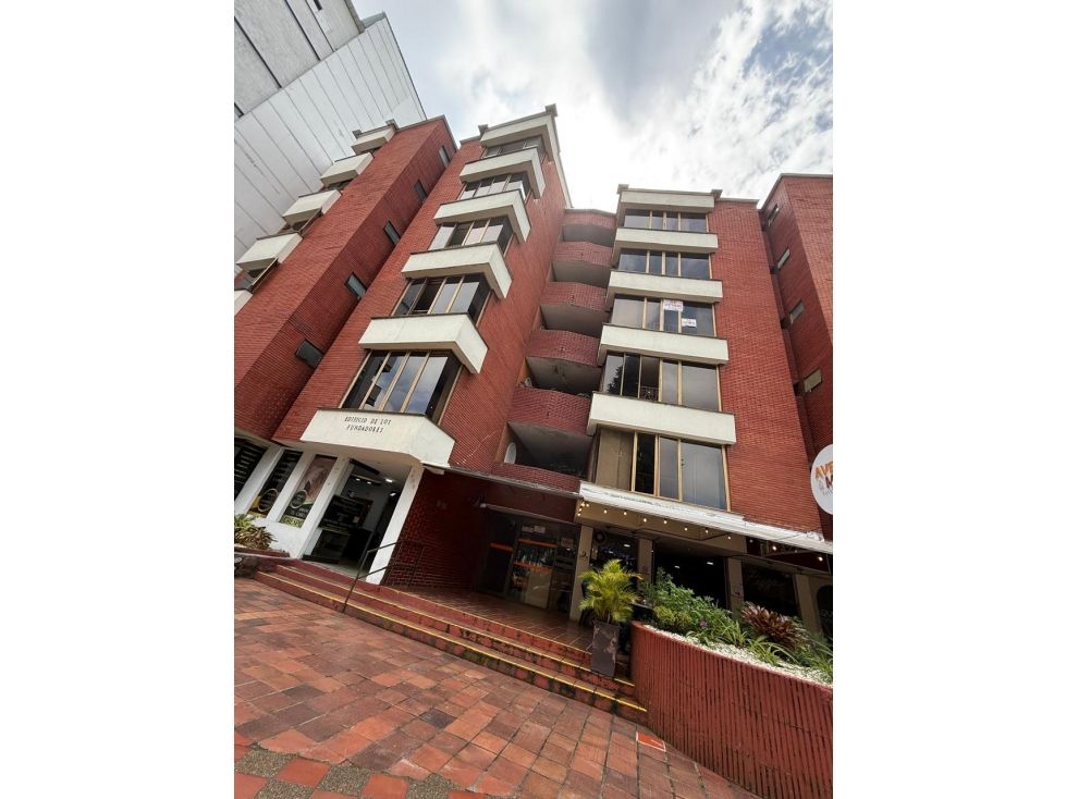 Apartamento en venta Quindío Armenia Fundadores 200 m2 Habitaciones 5 Baños 5 Garajes 1 Precio $570000000