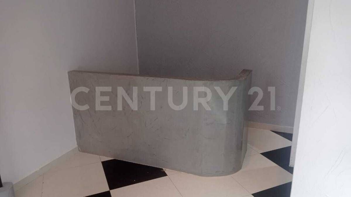 Edificio en arriendo Antioquia Apartadó Ortiz 29 m2 Habitaciones 0 Baños 1 Garajes 0 Precio $2100000