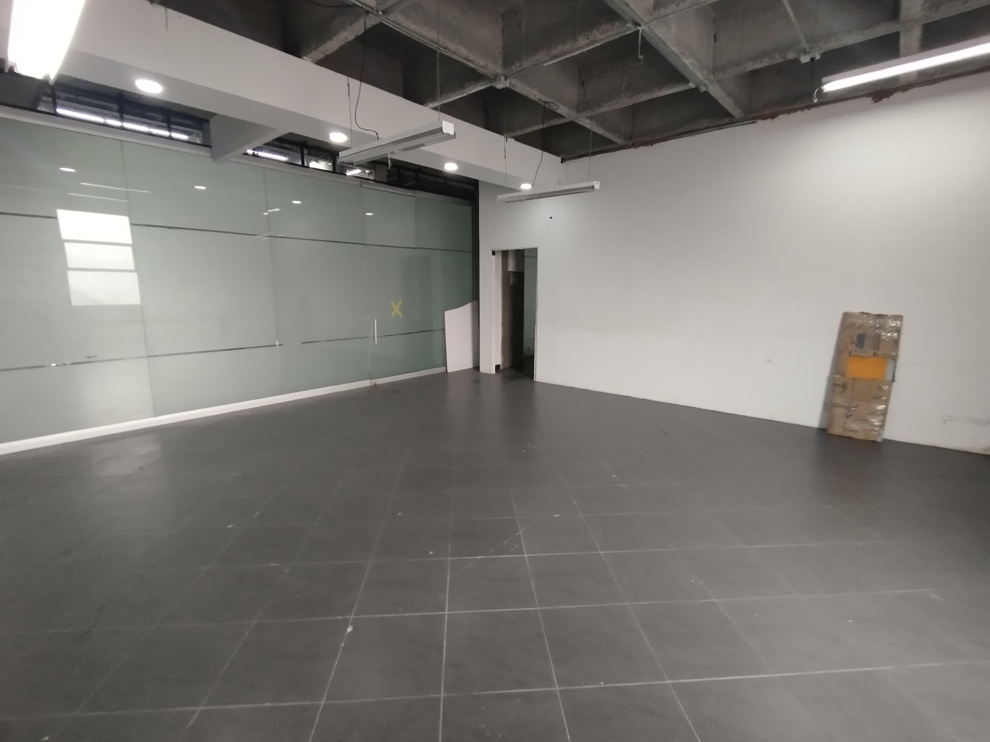 Bodega en arriendo Antioquia Medellín Corazon De Jesus 207 m2 Habitaciones 0 Baños 3 Garajes 0 Precio $8290000