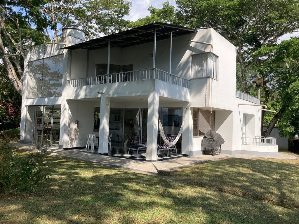 Casa en venta Cundinamarca Villeta Bellavista 156 m2 Habitaciones 5 Baños 4 Garajes 3 Precio $1150000000