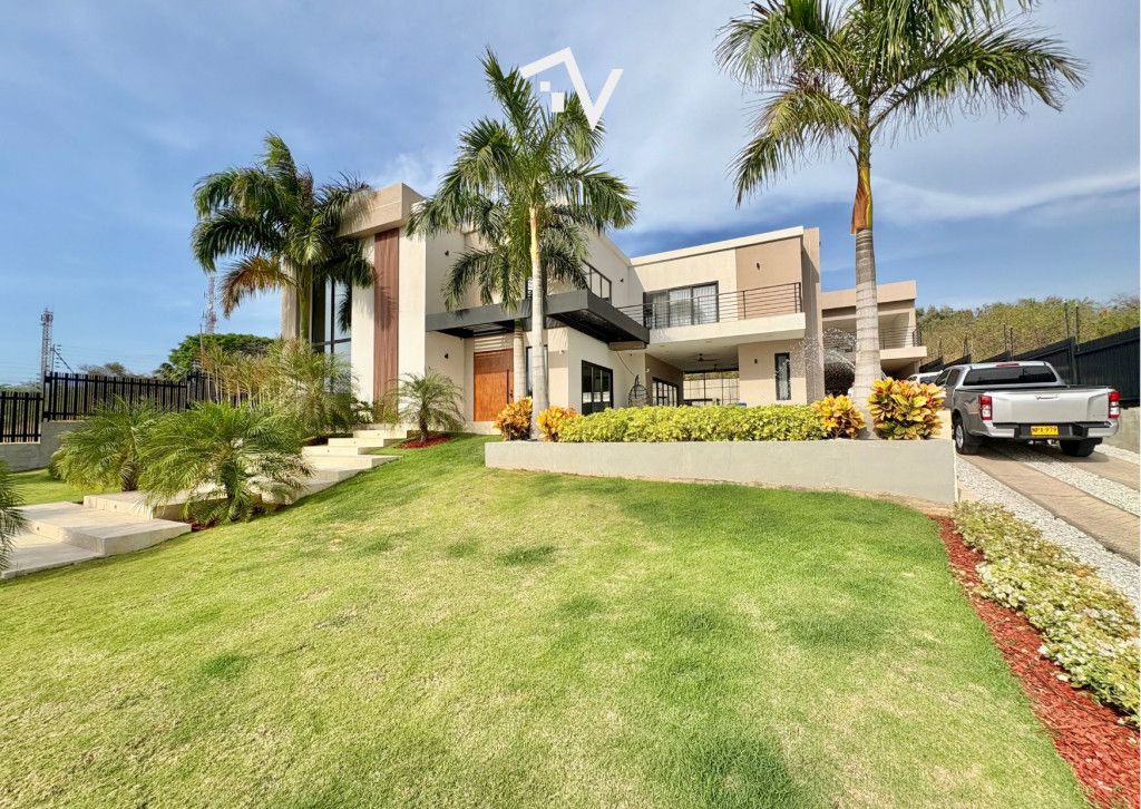 Casa en venta Atlántico Puerto Colombia Altos De Pradomar 550 m2 Habitaciones 4 Baños 5 Garajes 2 Precio $3000000000