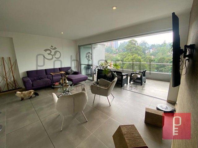Apartamento en arriendo Antioquia Envigado Loma De Las Brujas 116 m2 Habitaciones 3 Baños 2 Garajes 1 Precio $5800000