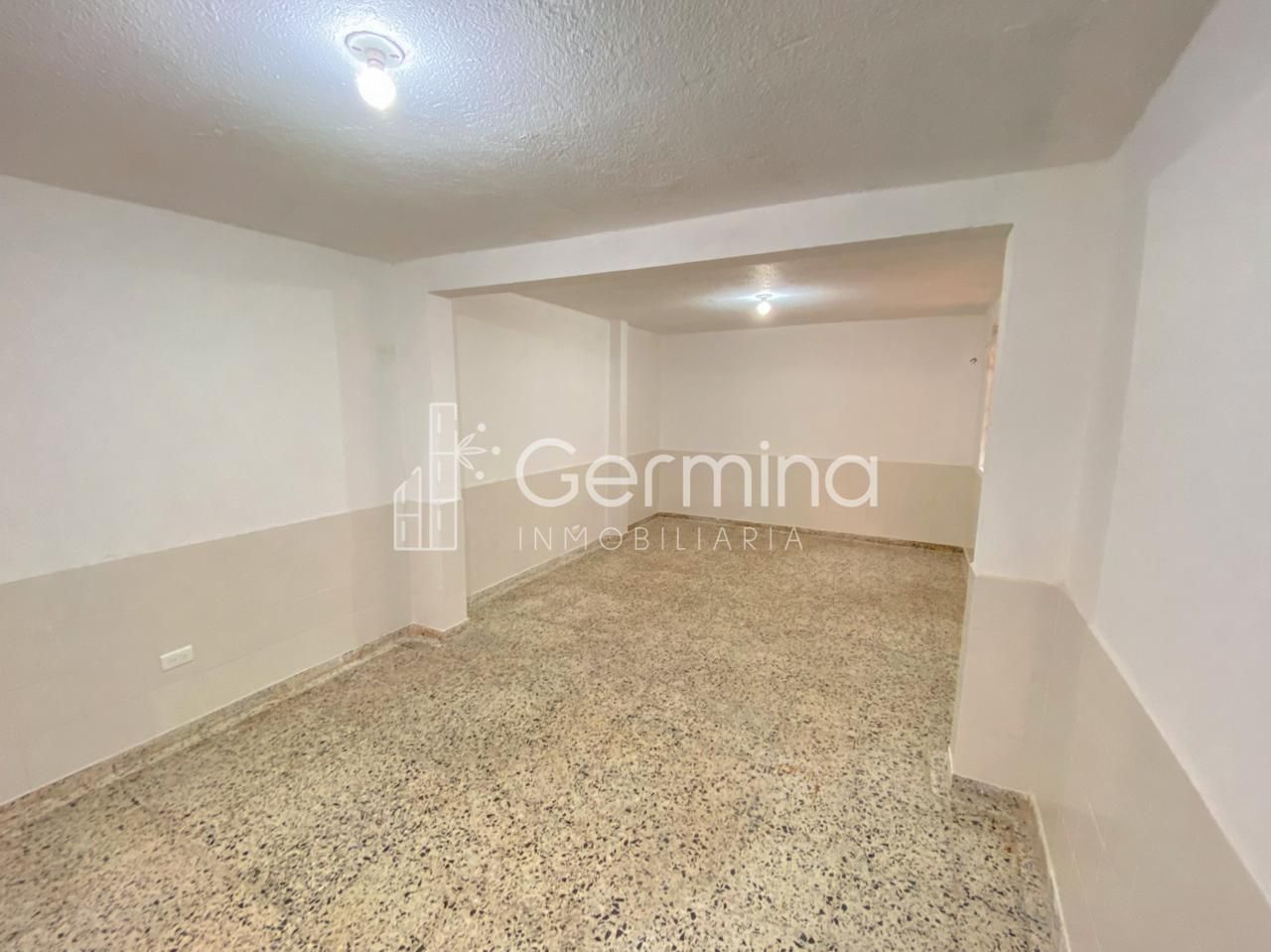 Bodega en arriendo Cundinamarca Bogotá Simón Bolívar 100 m2 Habitaciones 0 Baños 1 Garajes 0 Precio $2100000
