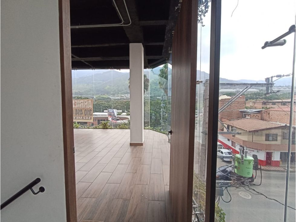 Local en arriendo Antioquia Copacabana La Asunción 142 m2 Habitaciones 0 Baños 1 Garajes 0 Precio $4500000